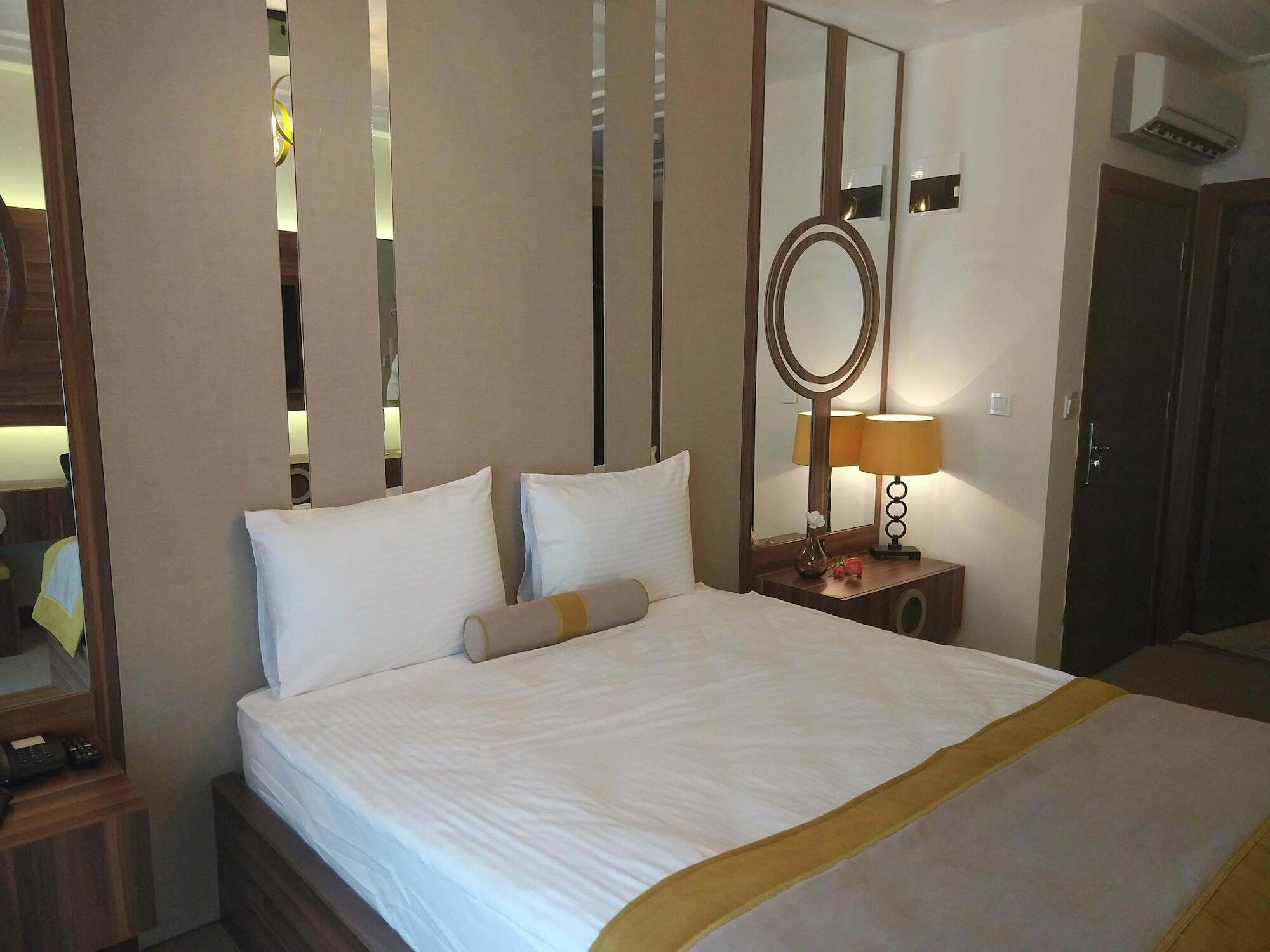 Sah Istanbul Otel Bursa Exteriör bild